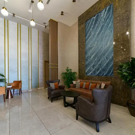 La Flora House 3*